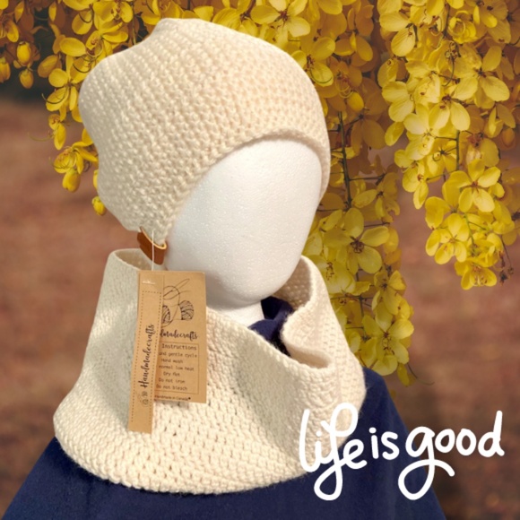 Sesame Spice Hat and Cowl Set (Crochet) - Picture 2 of 5